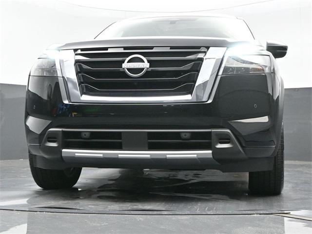 new 2025 Nissan Pathfinder car, priced at $48,554