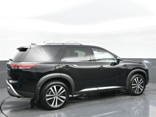 new 2025 Nissan Pathfinder car, priced at $48,554