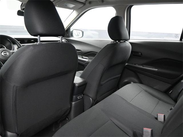 new 2025 Nissan Kicks car, priced at $21,949