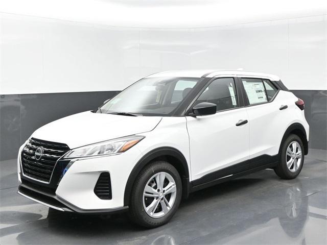 new 2025 Nissan Kicks car, priced at $21,949