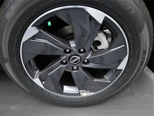 new 2026 Nissan Rogue car, priced at $33,000