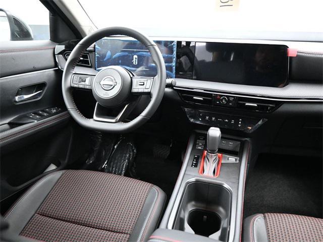 new 2025 Nissan Kicks car, priced at $26,163