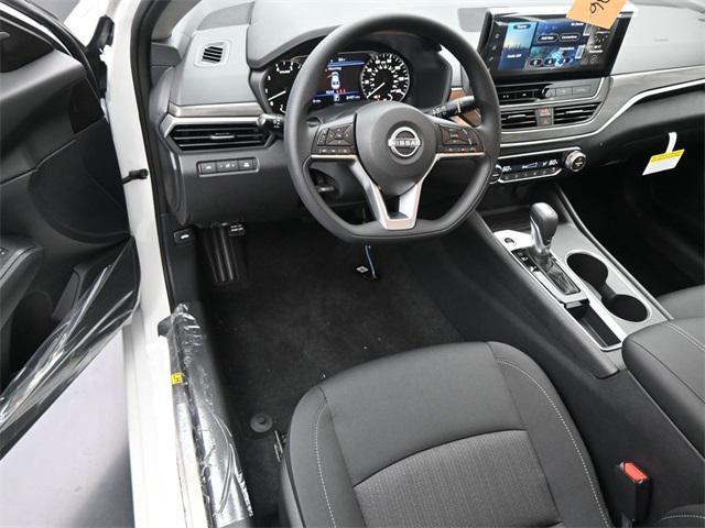 new 2025 Nissan Altima car, priced at $29,211