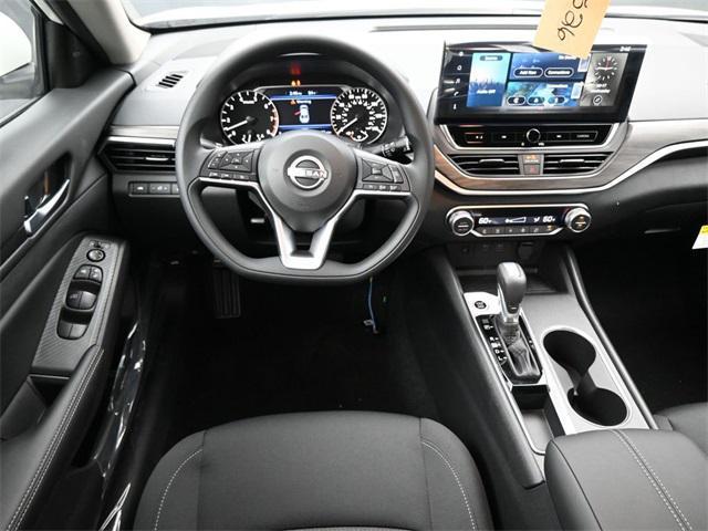 new 2025 Nissan Altima car, priced at $29,211