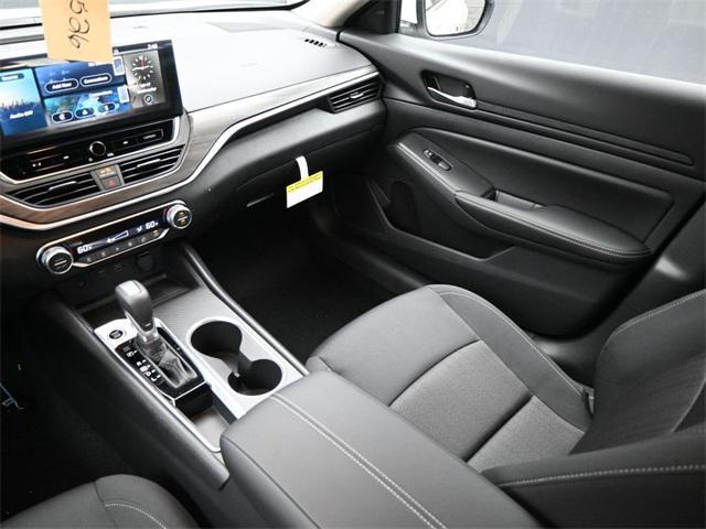 new 2025 Nissan Altima car, priced at $29,211