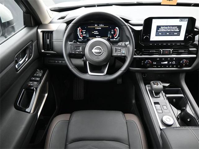 new 2025 Nissan Pathfinder car, priced at $49,825