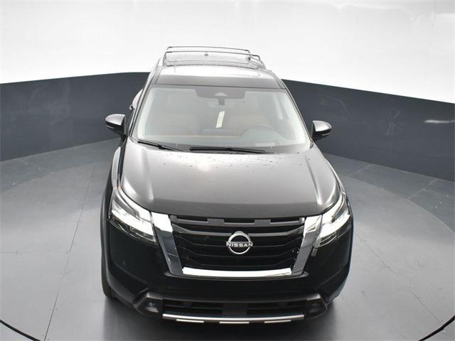 new 2024 Nissan Pathfinder car, priced at $51,895