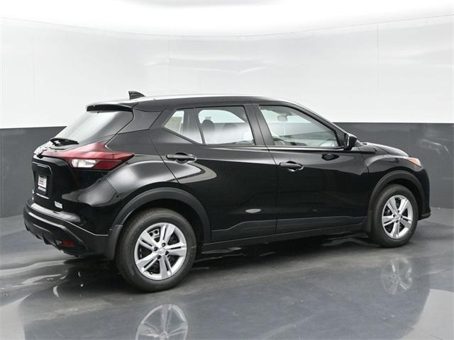 new 2025 Nissan Kicks car, priced at $21,949