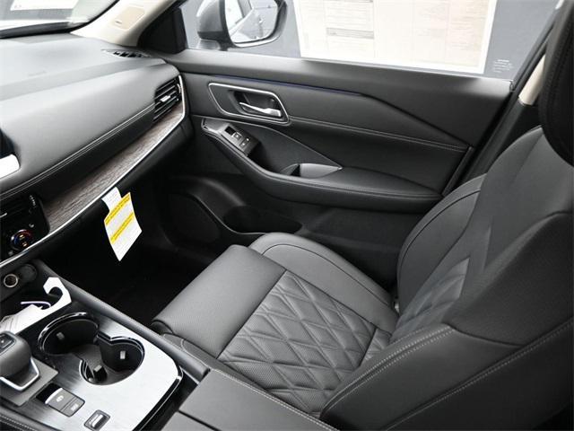 new 2025 Nissan Rogue car, priced at $39,136