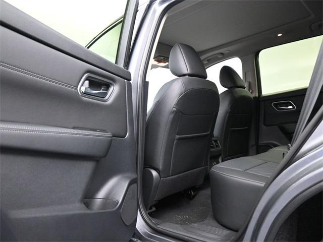 new 2025 Nissan Rogue car, priced at $39,136