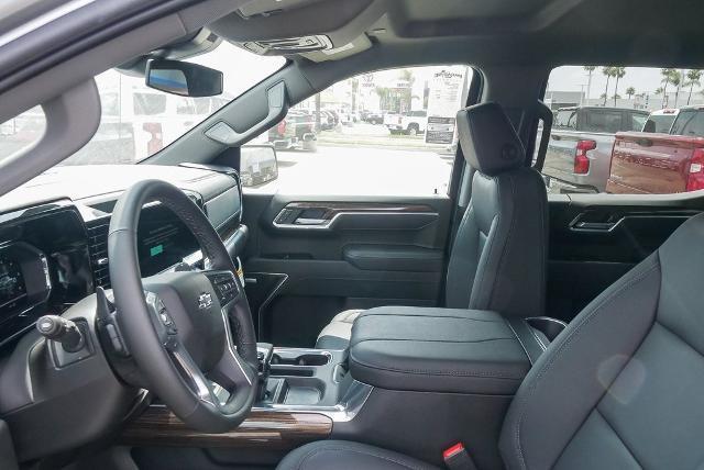 new 2025 Chevrolet Silverado 1500 car, priced at $62,075