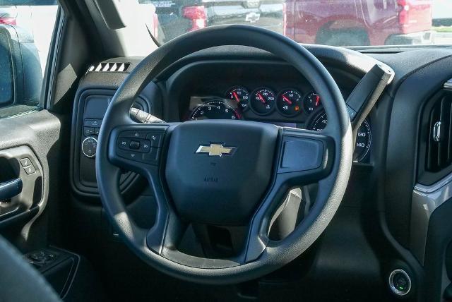 new 2025 Chevrolet Silverado 1500 car, priced at $40,614