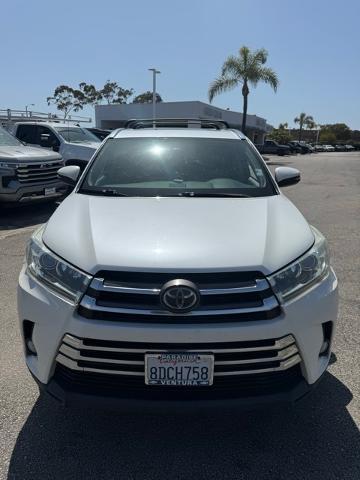 used 2018 Toyota Highlander car, priced at $26,581