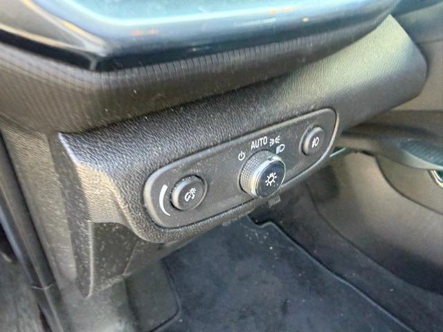 used 2023 Chevrolet TrailBlazer car, priced at $21,952