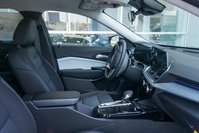 new 2025 Chevrolet Trax car, priced at $26,870
