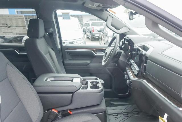 new 2025 Chevrolet Silverado 1500 car, priced at $51,535