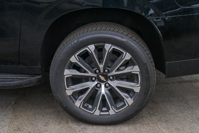 new 2025 Chevrolet Suburban car, priced at $86,895