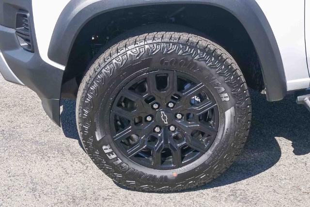 new 2026 Chevrolet Colorado car, priced at $44,710