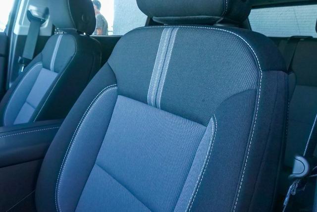 new 2025 Chevrolet Blazer car, priced at $39,309