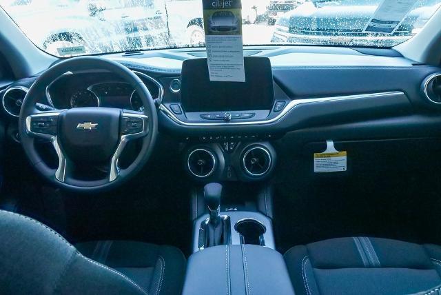 new 2025 Chevrolet Blazer car, priced at $39,309