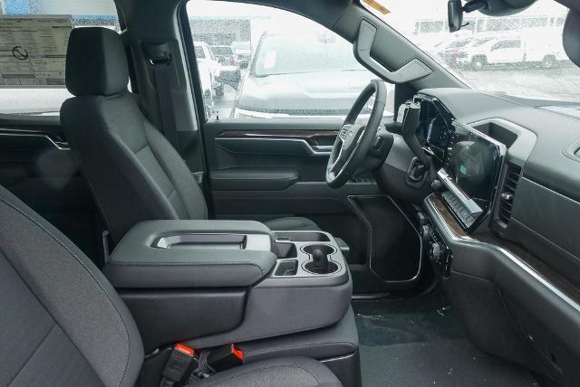 new 2025 Chevrolet Silverado 1500 car, priced at $55,940