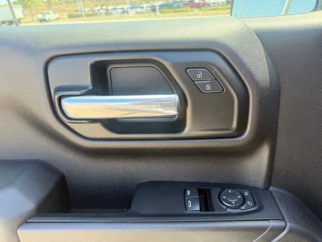 used 2024 Chevrolet Silverado 1500 car, priced at $31,981