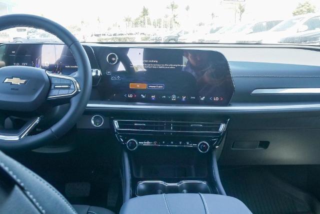 new 2025 Chevrolet Traverse car, priced at $46,685