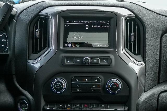 new 2025 Chevrolet Silverado 1500 car, priced at $43,140