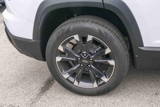 new 2026 Chevrolet Equinox car, priced at $36,710