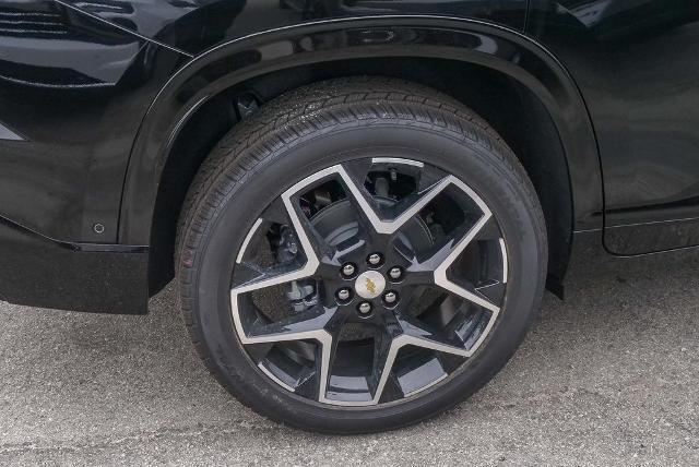 new 2025 Chevrolet Traverse car, priced at $59,355