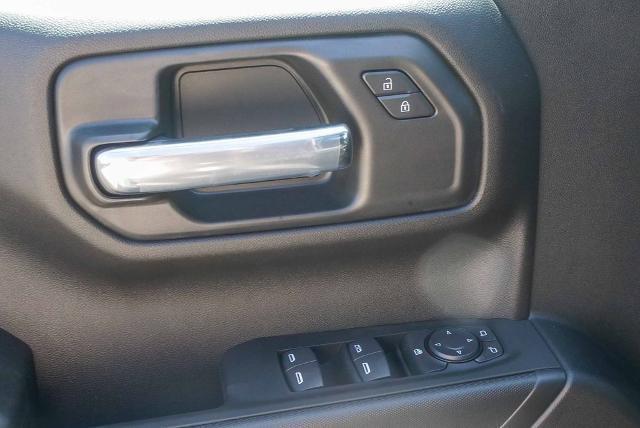 new 2026 Chevrolet Silverado 1500 car, priced at $40,290