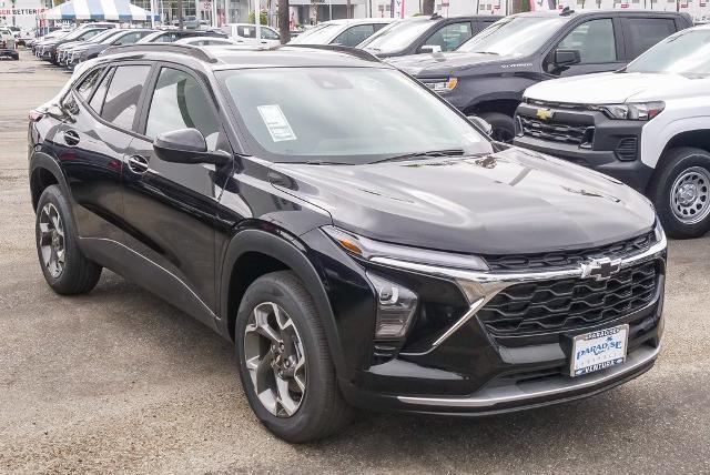 new 2025 Chevrolet Trax car, priced at $26,029