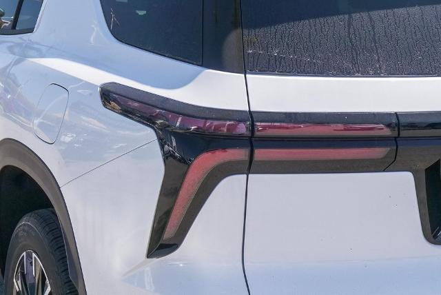 new 2025 Chevrolet Traverse car, priced at $46,685