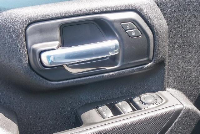 new 2025 Chevrolet Silverado 2500 car, priced at $49,378