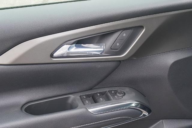 new 2025 Chevrolet Traverse car, priced at $43,170
