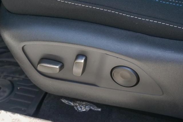 new 2025 Chevrolet Equinox EV car, priced at $39,015