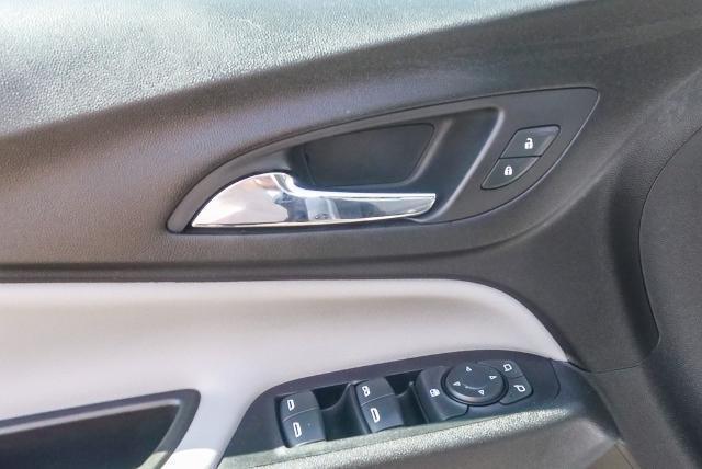 used 2020 Chevrolet Equinox car, priced at $17,891