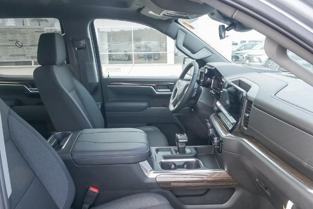 new 2025 Chevrolet Silverado 1500 car, priced at $50,970