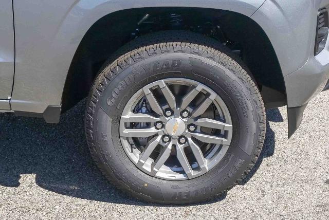 new 2026 Chevrolet Colorado car, priced at $43,560