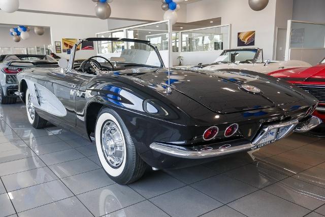 used 1961 Chevrolet Corvette car, priced at $129,995