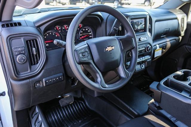 new 2024 Chevrolet Silverado 2500 car, priced at $49,803