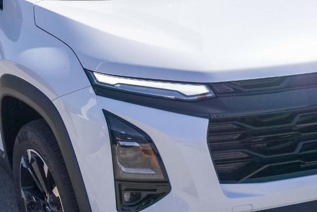 new 2026 Chevrolet Equinox car, priced at $38,160
