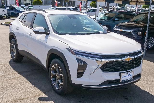 new 2025 Chevrolet Trax car, priced at $26,029