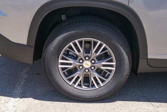 new 2025 Chevrolet Traverse car, priced at $43,545