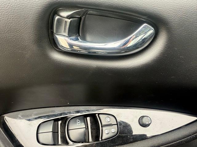 used 2019 Nissan Leaf car, priced at $13,964