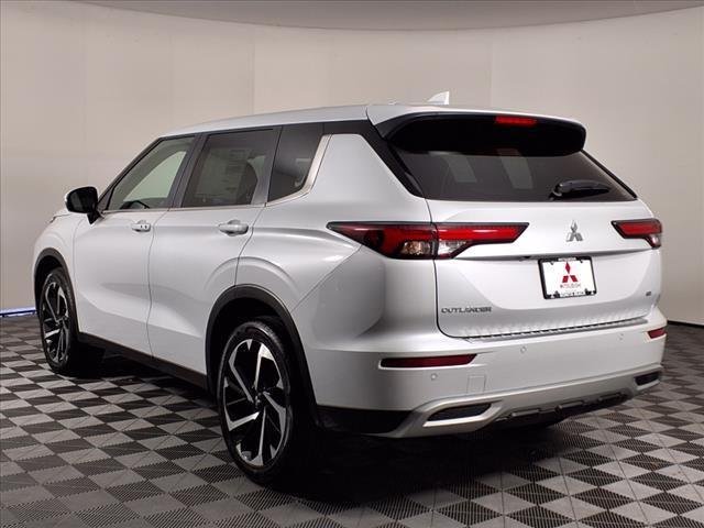 new 2024 Mitsubishi Outlander car