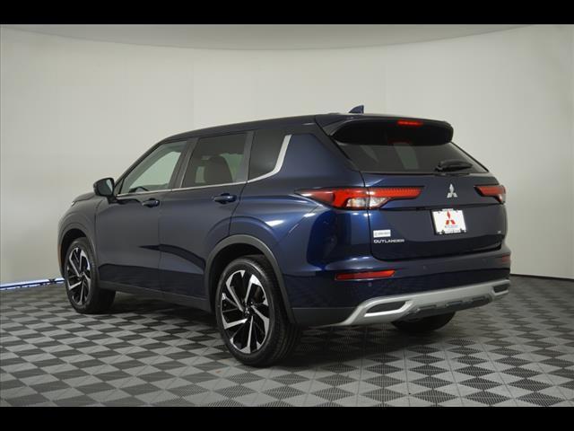 used 2022 Mitsubishi Outlander car, priced at $20,971