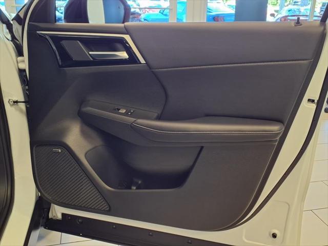 new 2025 Mitsubishi Outlander car, priced at $42,932