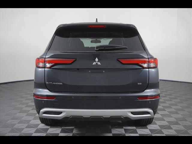 new 2024 Mitsubishi Outlander car, priced at $29,762