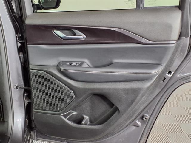 used 2023 Jeep Grand Cherokee car, priced at $29,998